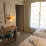 Hotel De Vacances De La Vignasse Hotel Chandolas