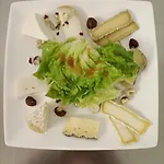 Hotel De Vacances De La Vignasse 3*