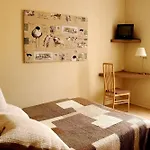 Hotel De Vacances De La Vignasse 3*