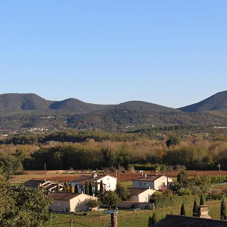 De De La Vignasse Hotell 3*