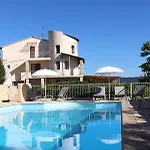 De De La Vignasse 3*
