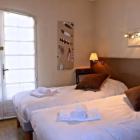 Hotel De Vacances De La Vignasse 3* Chandolas