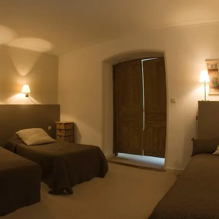 Hotel De De La Vignasse Chandolas