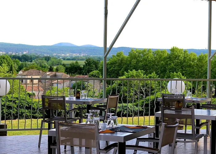 Hotel De De La Vignasse 3*