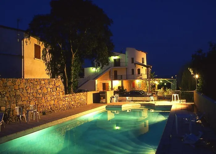 Hotel De De La Vignasse 3*